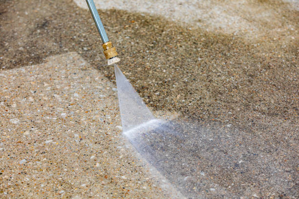 Best Pool Deck Cleaning in Yorkville, NY